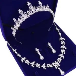 Diadem/Tiara – Miss Wilma – sødt og romantisk smykkesæt